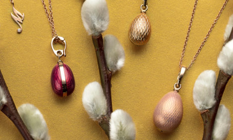 Пасхальная коллекция Mercury: драгоценные яйца и кулоны на золотых цепочках