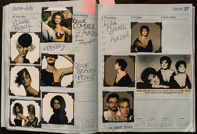 Музей макияжа впервые показал дневники легендарного визажиста Кевина Окуэна — и они полны сюрпризов