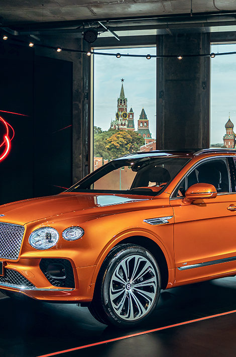 Российская премьера нового Bentley Bentayga в роскошных апартаментах Tsarev Sad