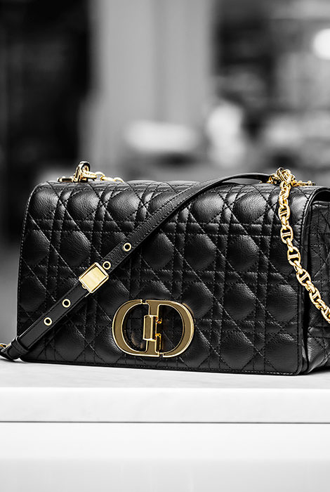 Style Notes: новинка Dior — сумка Caro bag, названная в честь сестры Кристиана Диора