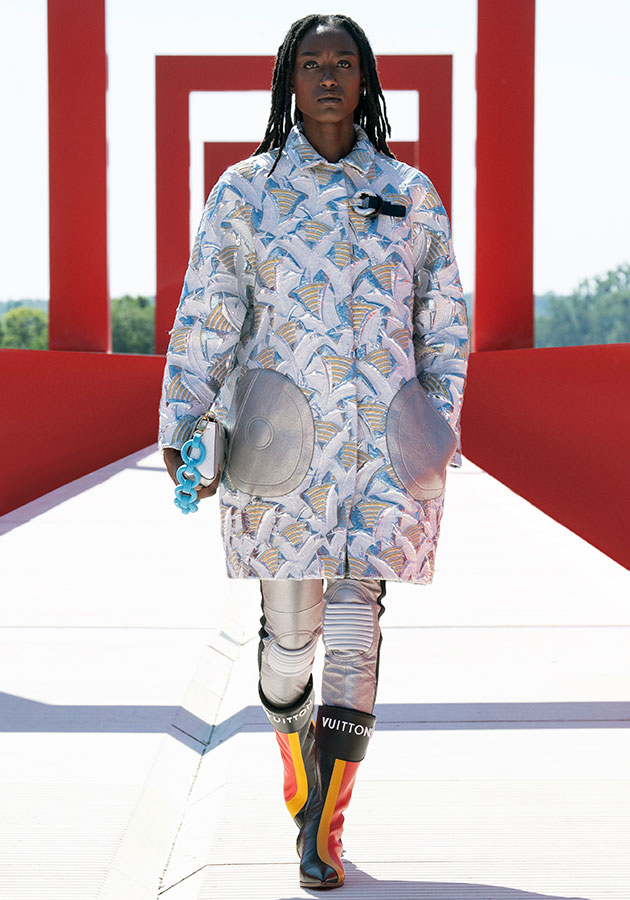 Style Notes: новая круизная коллекция Louis Vuitton как прививка оптимизма