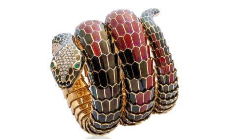 Аукционный дом Christie&rsquo;s продаст бриллиантовые браслеты Марии-Антуанетты и&nbsp;рубиновый браслет герцогини Виндзорской