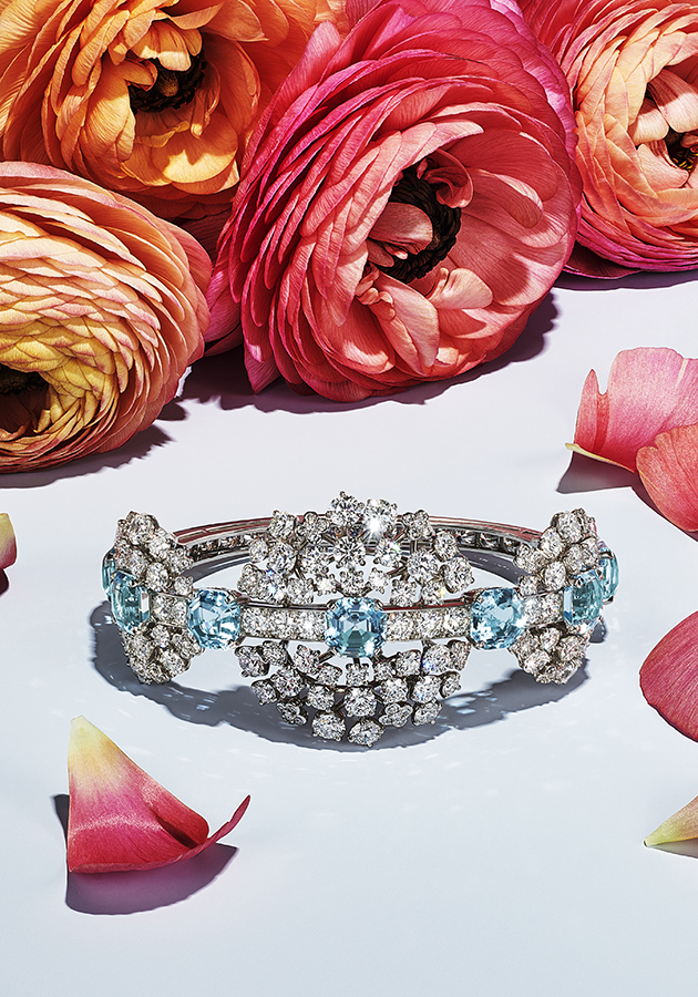 Tiffany & Co. представляет новые украшения из коллекции Botanica: Blue Book 2022