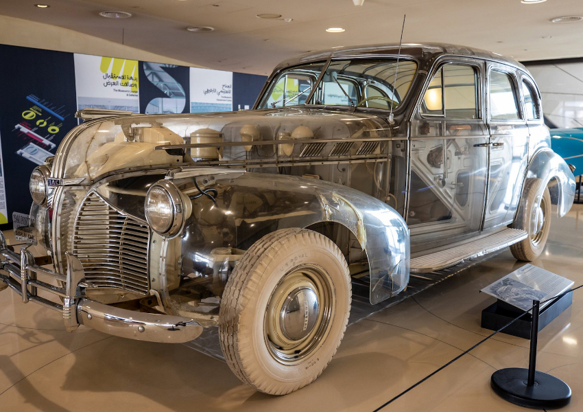 Pontiac Plexiglass Deluxe Six 1939 г. «Автомобиль-призрак» (Фото: Али Аль Ансари, Qatar Museums)